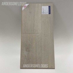 NatureTEK Plus Nesprima - Tapioca Oak NatureTEK Plus Nesprima - Tapioca Oak